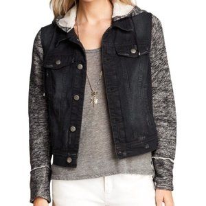 Free People Jean Denim Jacket w/ Mixed Media Knit Sleeves Gray Black Womens Sz L
